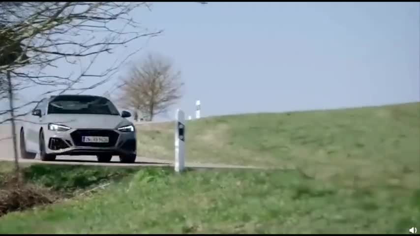 奥迪高性能跑车RS5，纯正钢炮