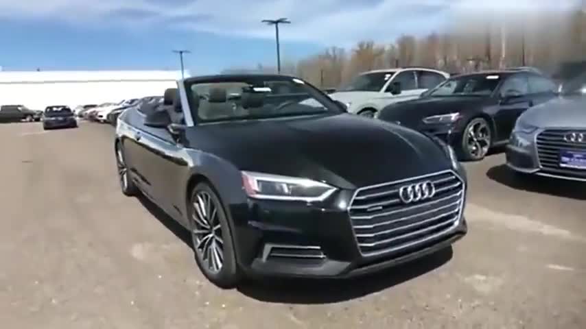 最新款奥迪A5敞篷车，奥迪的敞篷车应该比较少见吧！
