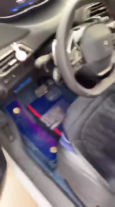 标致4008内饰怎么样？车主实拍值