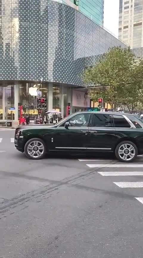 顶级大佬，劳斯莱斯库里南，气场