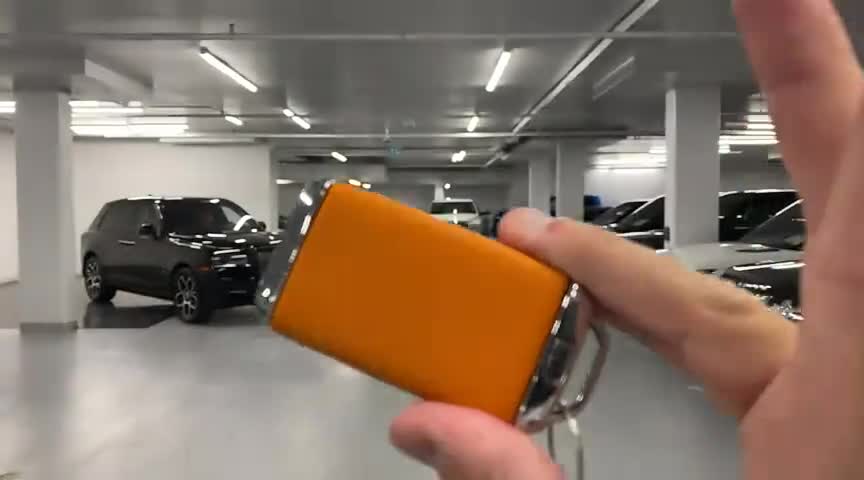 2020款劳斯莱斯库里南高清实拍