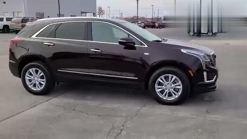 2021款凯迪拉克XT5高清实拍，有这颜值和配置，选它还是奥迪Q5？