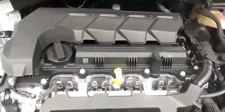 新车领动1.5精英版，发动机出嗒嗒