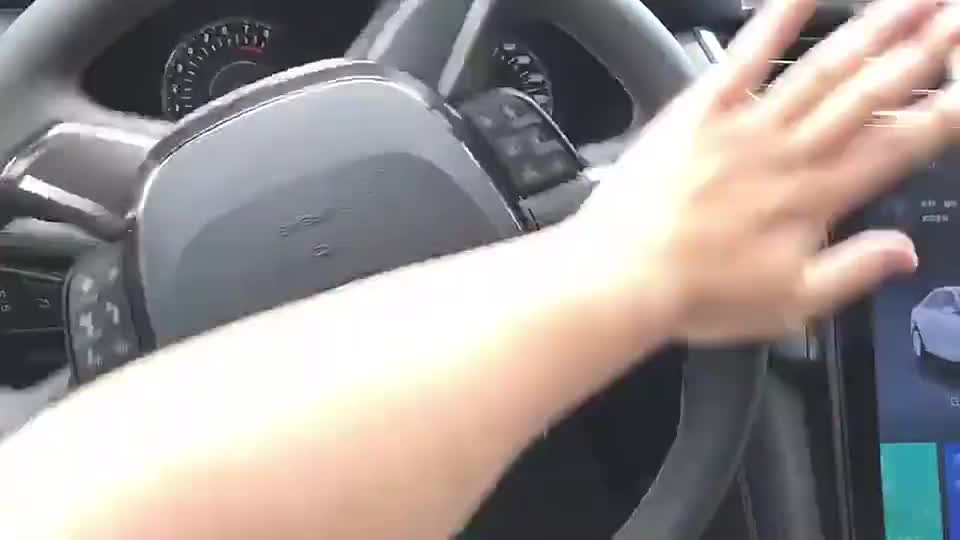 实拍：全新金牛座长安福特方向盘原地转向比，右打满两圈多回正