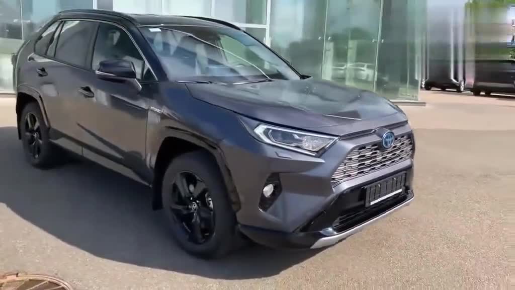 实拍新款丰田RAV4荣放