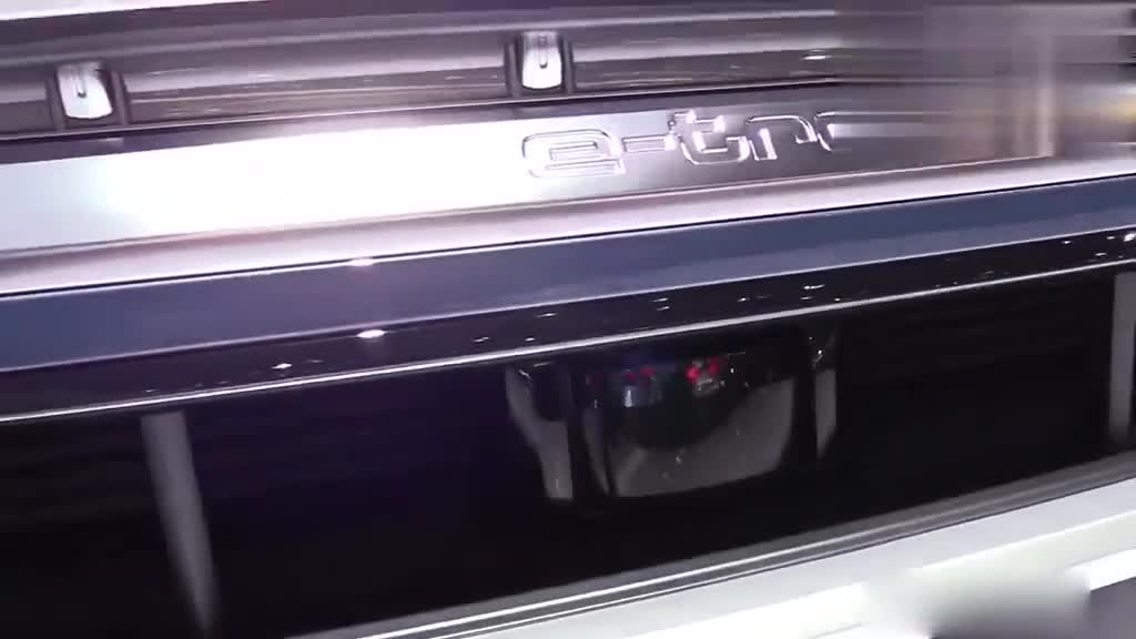 2020款全新奥迪ETron