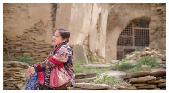 为参加《星光大道》,花费120万负债40万,崔苗如今过成这样休闲区蓝鸢梦想 - Www.slyday.coM 为参加《星光大道》,花费120万负债40万,崔苗如今过成这样休闲区蓝鸢梦想 - Www.slyday.coM