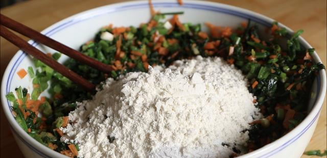 菠菜怎么做好吃（菠菜怎么做好吃又有营养）-85模板网