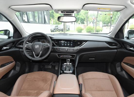 鸡头还是凤尾,顶配思域与入门级君威,怎么选?