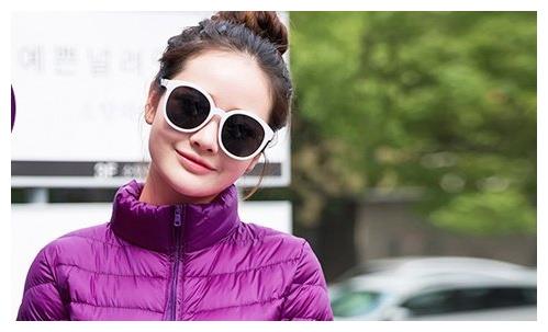 方脸男生戴什么墨镜,男生方脸好看吗