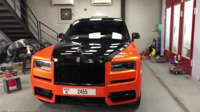 2020款劳斯莱斯库里南入库实拍，不仅仅是贵那么简单，配置真不赖