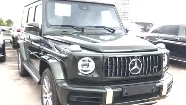 2020款奔驰G63实车展示，这霸气颜值和内饰，简直不要太心动