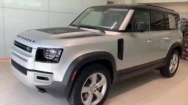 2020款路虎卫士到店实拍，看到外观和内饰，给个不心动的理由