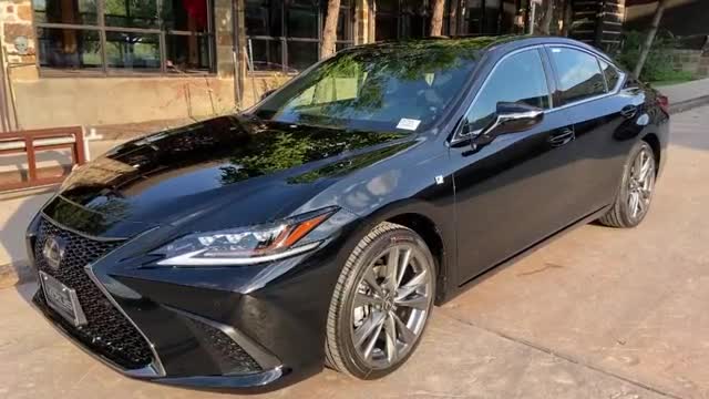 2020款雷克萨斯ES350详细实拍，了解完配置后，给个不心动的理由