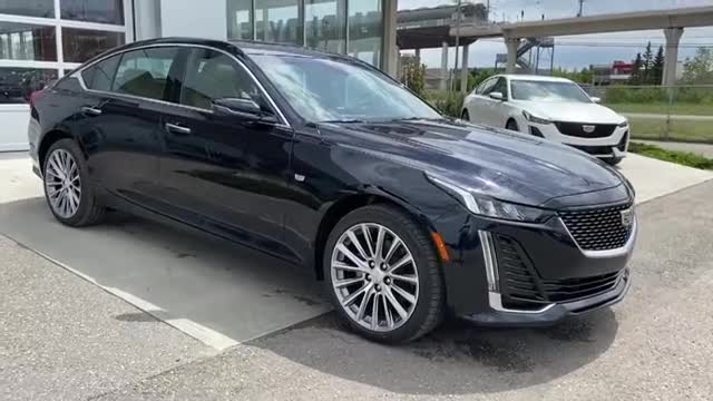 2020款凯迪拉克CT5到店实拍，看到外观和内饰，我彻底心动了