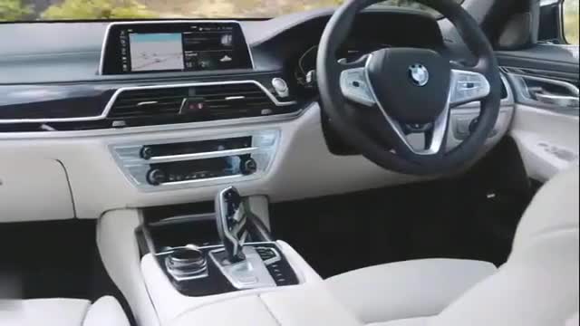 2020款宝马7系745Le抢先实拍，看到后排座椅那刻，我心动了