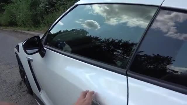 2020款日产NISMO GTR到店实拍，这才是真正的“战神”