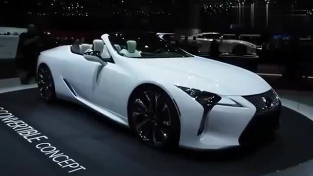 实拍雷克萨斯双门轿跑，敞篷车身，相当拉风！