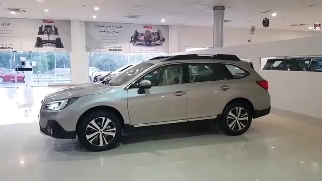 2021款斯巴鲁傲虎到店实拍，按下钥匙打开后备箱，我忘记了途观