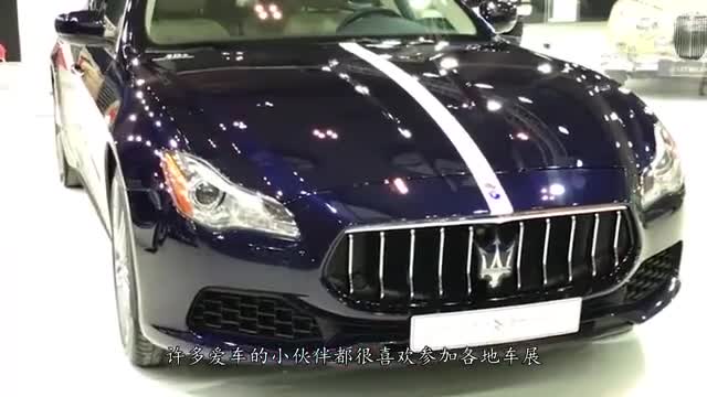 父亲带儿子逛车展，不想熊孩子看中保时捷，哭跪车旁：不买不起来