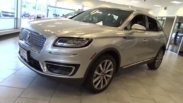 2019款林肯航海家到店实拍，看到外观和内饰，给个不心动的理由