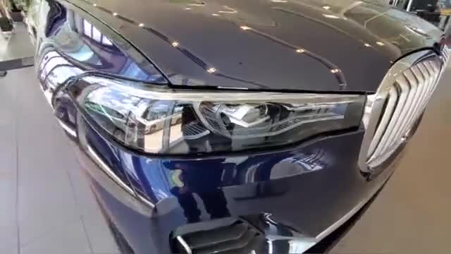 2020款宝马X7到店实拍，这霸气颜值和内饰，简直不要太心动