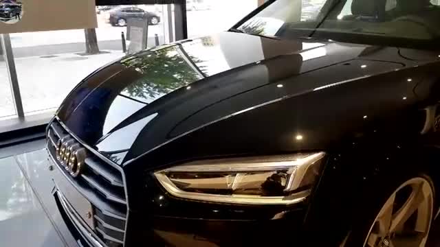 2019款奥迪A5到店实拍，打开掀背式后备箱那刻，我瞬间心动了