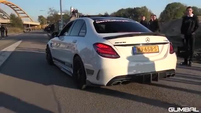 海外跑车实拍回顾，它们的排气声浪都很厉害！