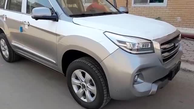 抢先实拍2021款哈弗H9，坐进车内那刻，买不买帕杰罗自己看着办