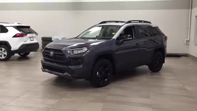 越野气质十足，高清实拍2021款丰田RAV4 TRD版，不要太霸气了