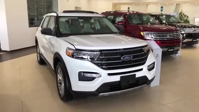 高清实拍2021款福特探险者高配版，看到中控屏后给个不喜欢的理由