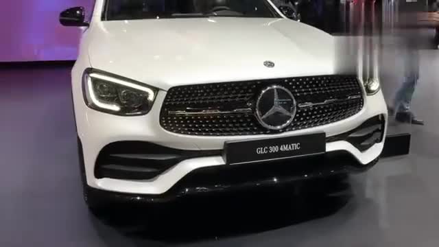 奔驰GLC300车展实拍，看完外观和内