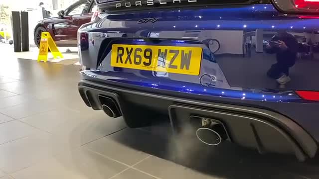 跑车体验实拍，保时捷718CaymanGT4