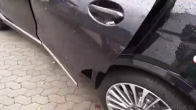 后备箱空间实拍展示，2020款BMWX7