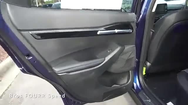 后排空间实拍展示，2021款起亚Sel