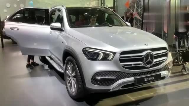 2020款奔驰GLE350混动版实拍，看到内
