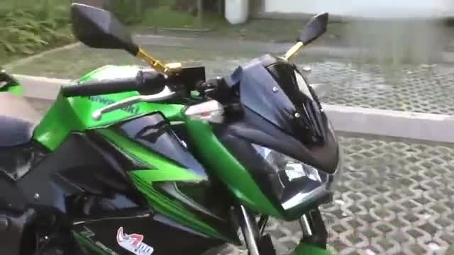 车型鉴赏,实拍川崎街车Z300,感觉如