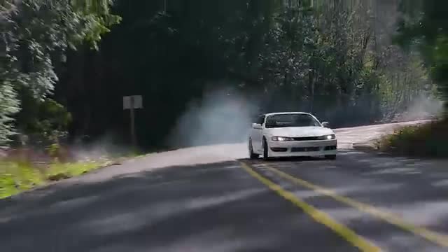 海外改装车实拍展示，强大的扭矩