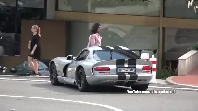 国外实拍各种超跑展示动力十足