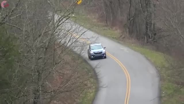 全新一代本田CR-VTouring表现如何