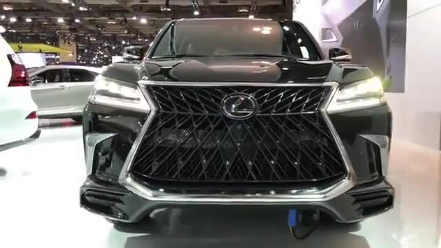 全新一代雷克萨斯LX570，海外车