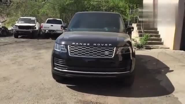 看谁更霸气，路虎揽胜VS林肯领航员