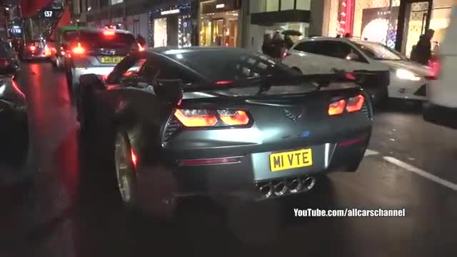 车身姿态颇为时尚的跑车展示回