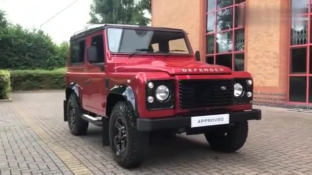 硬派越野中不得不提的一位，实拍路虎卫士