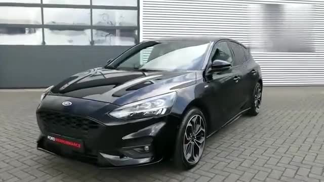 实拍新款福特福克斯ST-Line，车身比