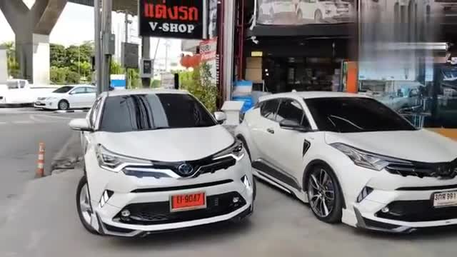 实拍丰田CHR，改装之后更像一台小