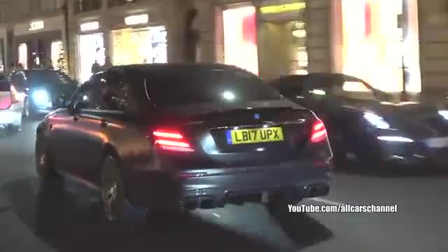 夜晚海外实拍超跑展示稳定的车