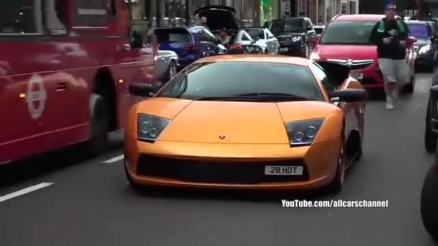 实拍优雅跑车道路实拍车身做工