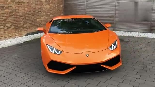 外观内饰全展示，实拍兰博基尼Hurac