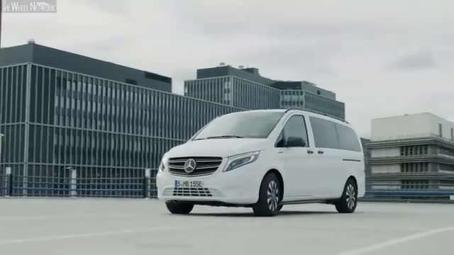 这样的商务车你喜欢吗？全新奔驰